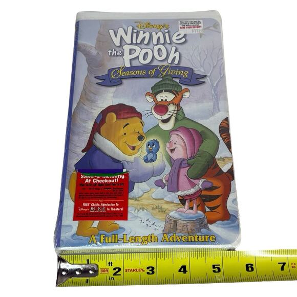 SEALED VTG Disney "Winnie The Pooh Seasons Of Giving" VHS VCR Tape Holiday Movie - Picture 3 of 10